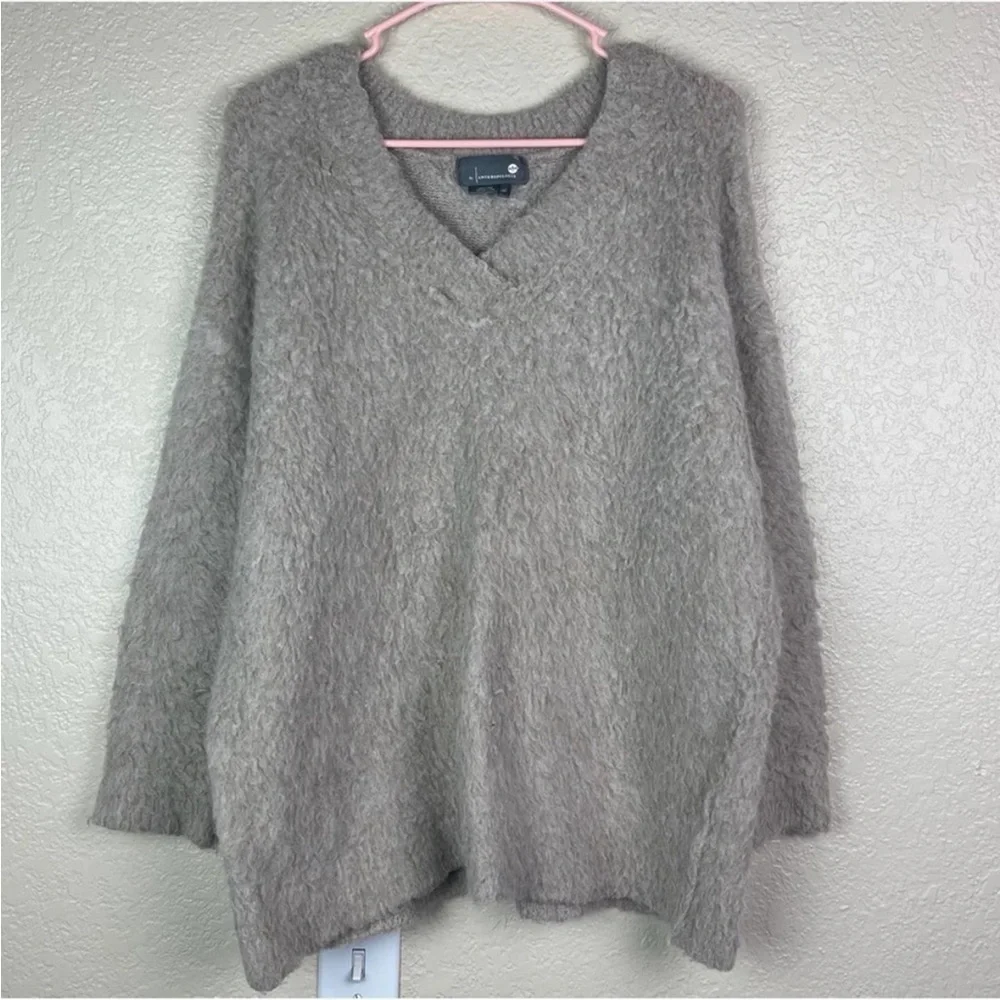 Anthropologie Simone Teddy Sweater Tan Taupe Oversized V-Neck Fuzzy Small